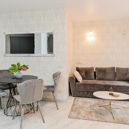 Bastiono Apartamentai Klaipėda Exteriör bild